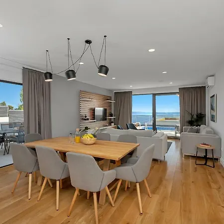 Villa Mendula Makarska