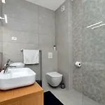 Mendula * Μακάρσκα