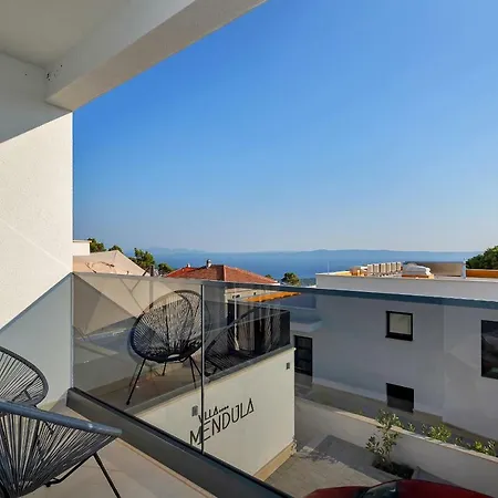 Mendula Μακάρσκα