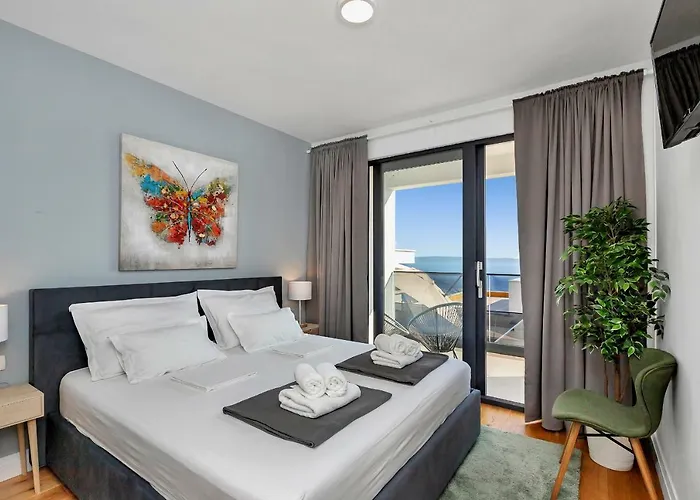 Mendula 마카르스카